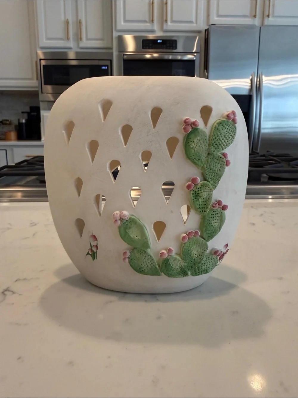 Vintage Southwestern Cactus Ceramic Luminary Candle Holder Pink Flowers